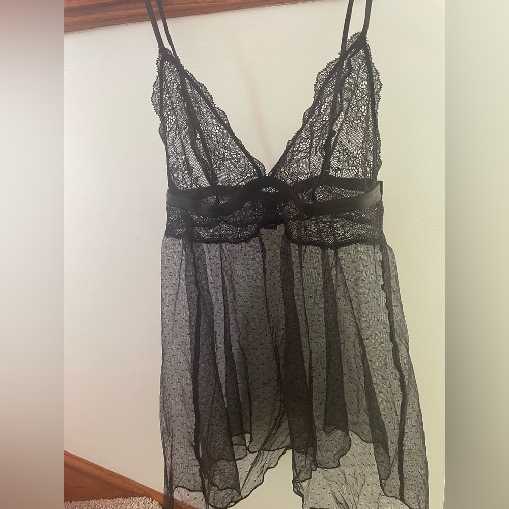 Victoria Secrets Babydoll Chemise Lingerie Top Mesh Lace See Through Black